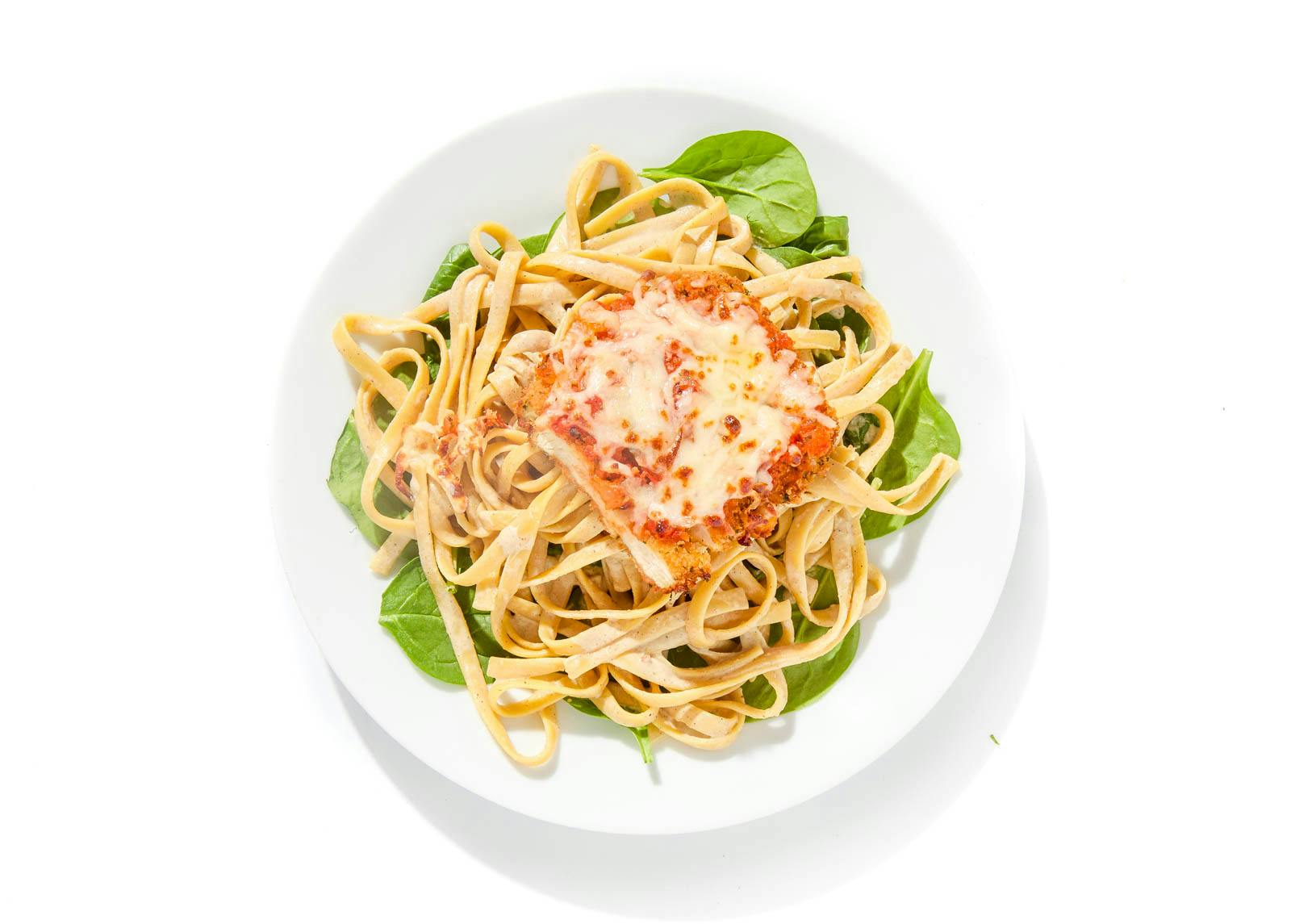 8168_Ruben_Fettuccine_with_Porcini_Mushroom__Chicken_Parmesan_Garcia_16047